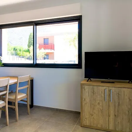 Apartment Select' - T3 Avec Vue Mer, Parking Et Piscine A Saint-clair Au Lavandou - 180sud-b11 Le Lavandou